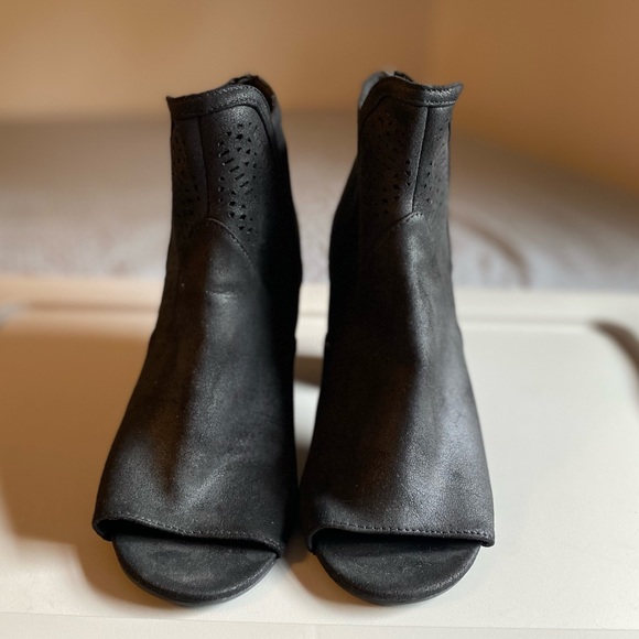 Booties - Picture 1 of 4